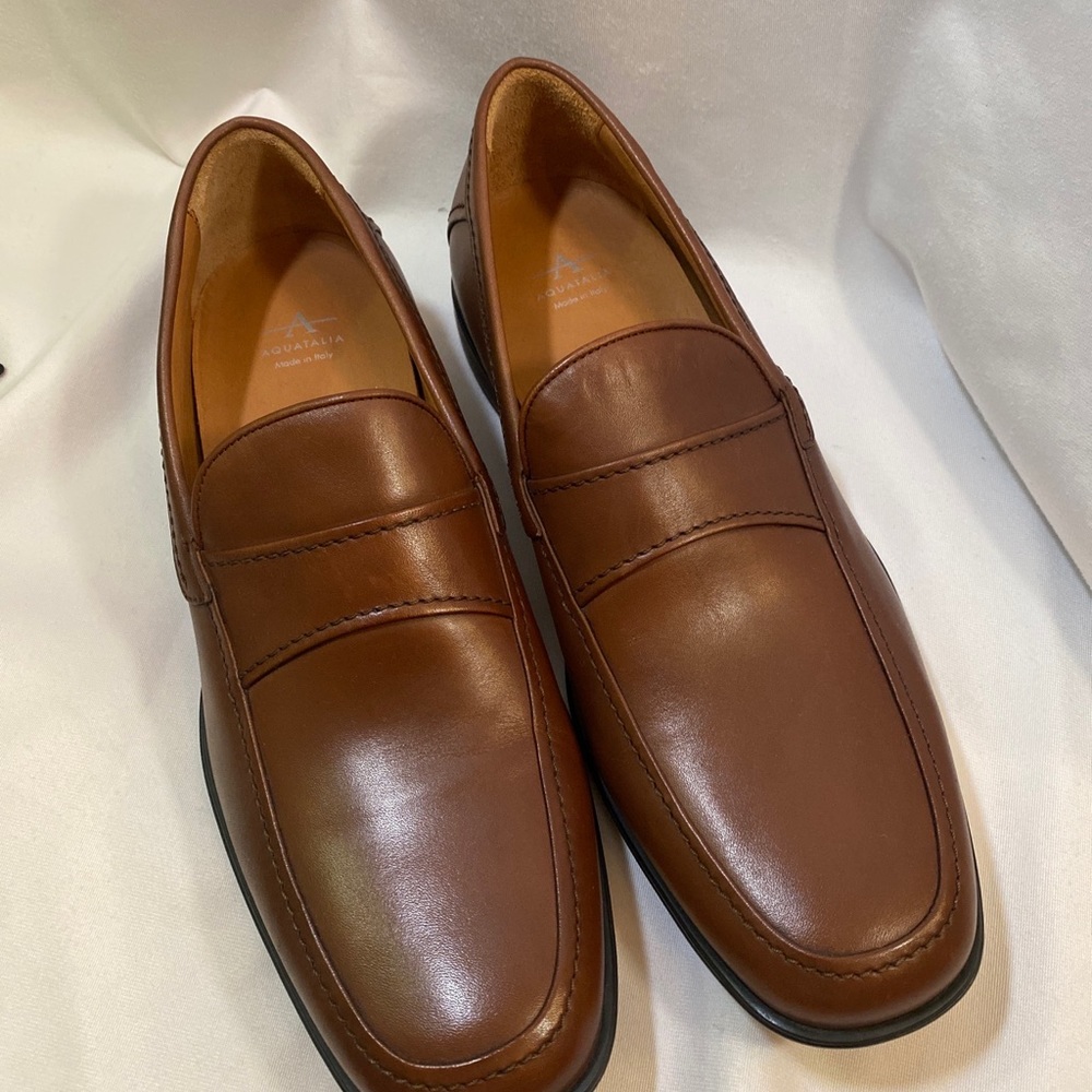 NEW Aquatalia Light Brown Men’s Leather Loafer, Size 10, Made in Italy
